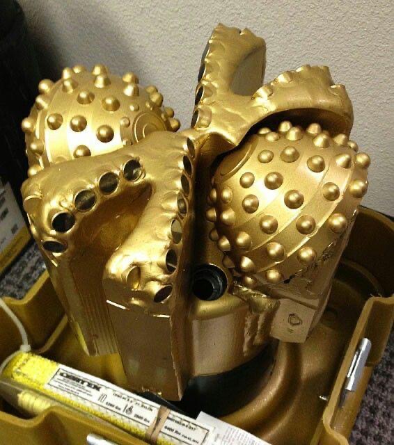Fixed Cutter Bits (Polycrystalline Pure gold Compact - PDC